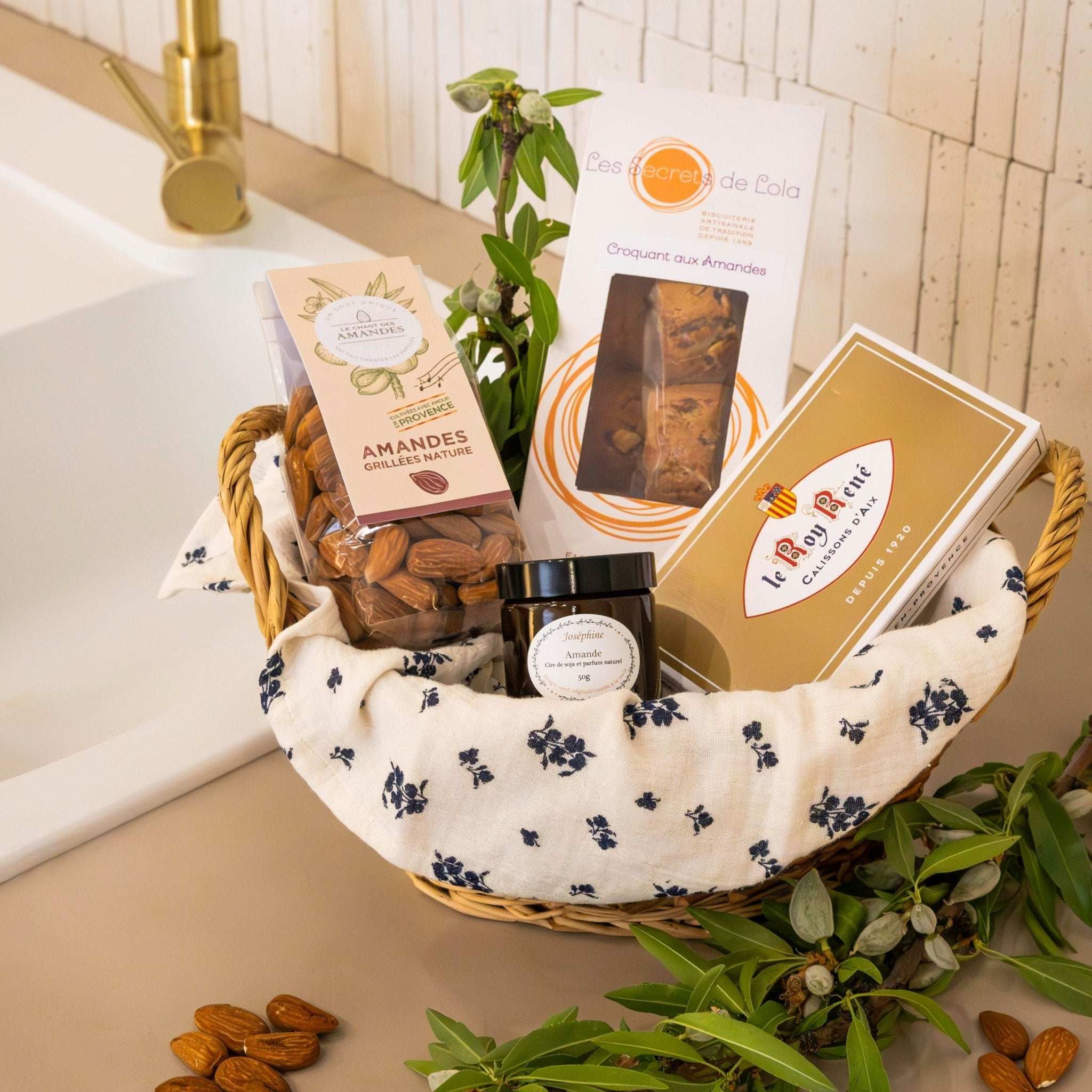 The Discover Almonds gift box from Céline en Provence, containing grilled almonds, calissons, croquants, and a scented candle.