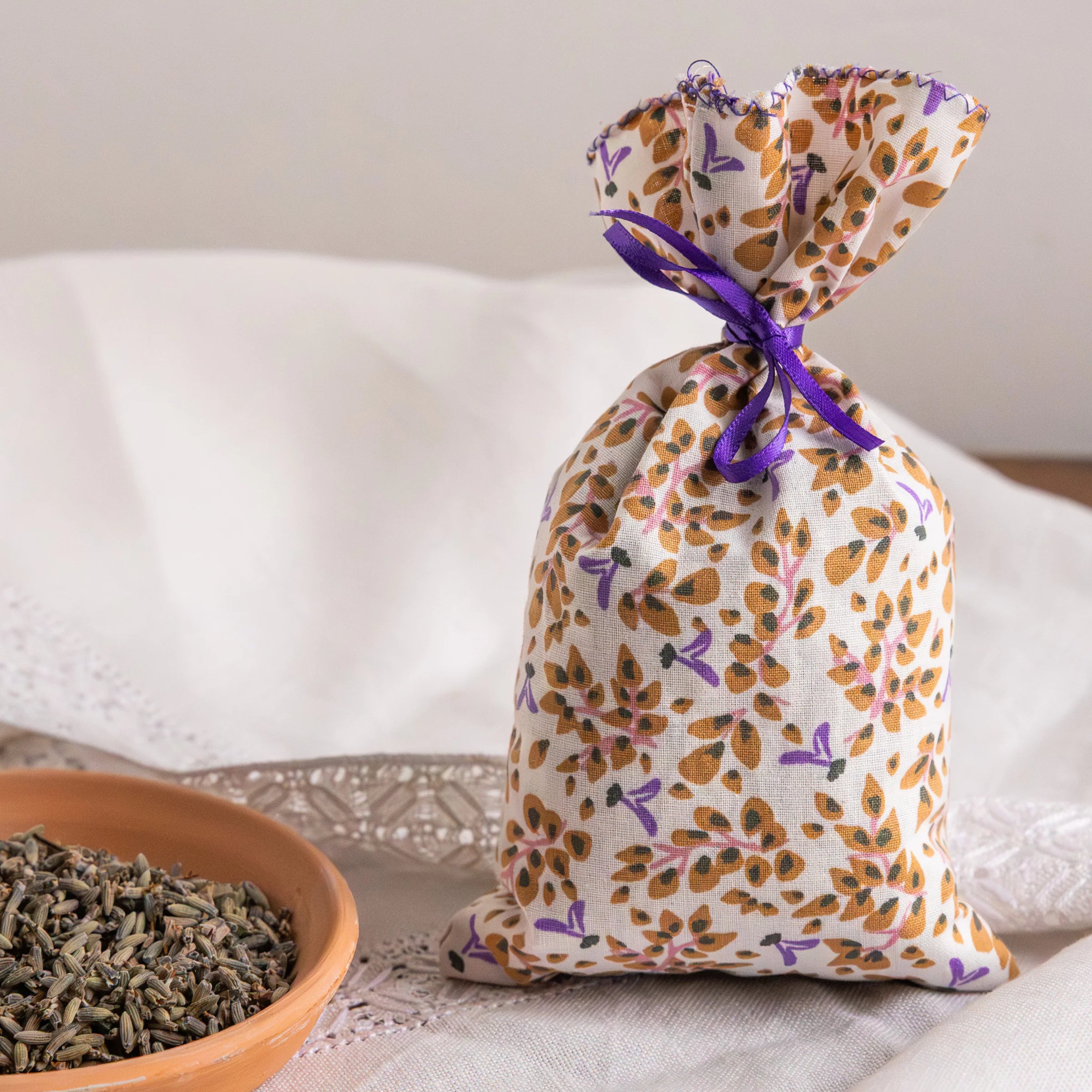 dry lavender seeds Organic Lavender Fabric Pouch (35g)