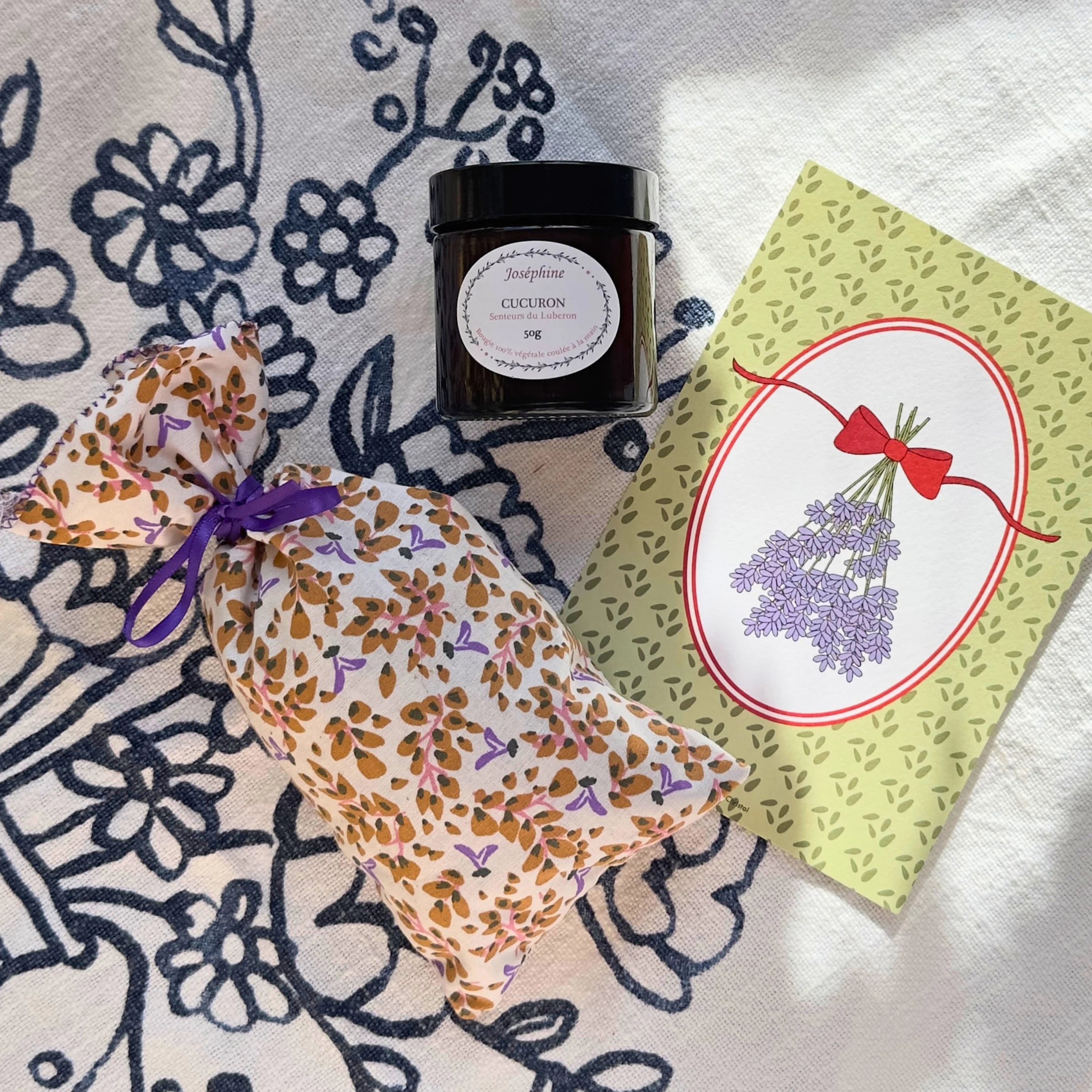 Thank You Teacher gift box variant C with Cucuron scented candle, floral lavender pouch and illustrated postcard, Provençal end of year gift